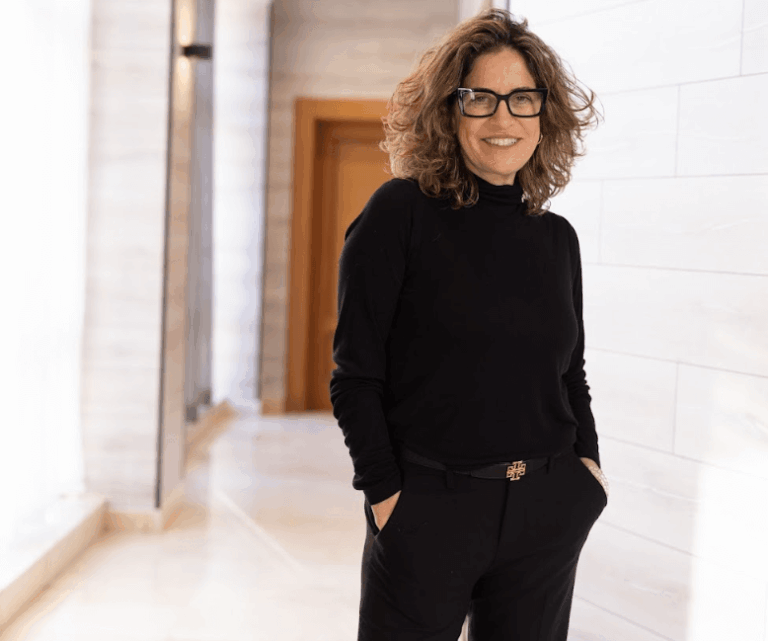 משא ומתן באנגלית עסקית - לא בשפת אם (שם הצלם: מיכה בריקמן)